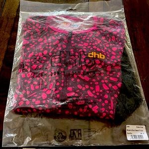 Brand NEW dhb woman’s tri suit!